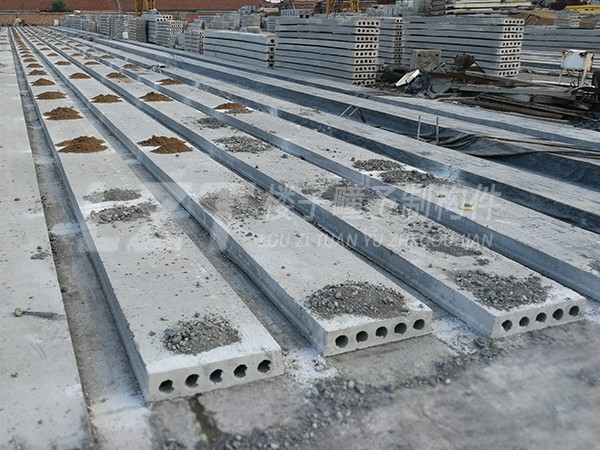 LZT預應力空心板-2 青島預制構件廠(chǎng),青島混凝土預制蓋板,青島預制圍擋基礎,青島混凝土預制空心板,青島水泥隔離墩,青島水泥過(guò)梁