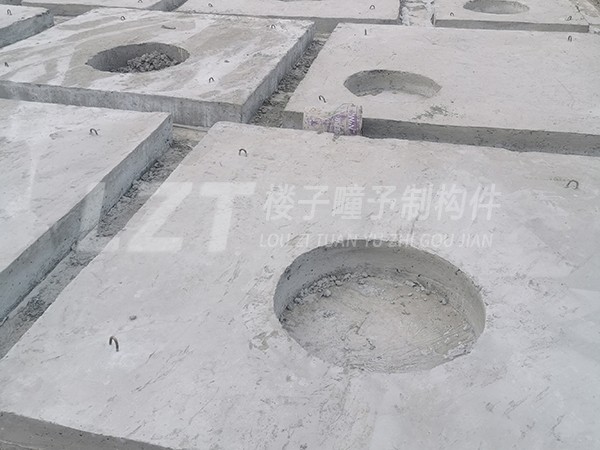 LZT上覆蓋板-2 青島預制構件廠(chǎng),青島混凝土預制蓋板,青島預制圍擋基礎,青島混凝土預制空心板,青島水泥隔離墩,青島水泥過(guò)梁
