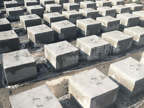 LZT光伏墩-3 青島預制構件廠(chǎng),青島混凝土預制蓋板,青島預制圍擋基礎,青島混凝土預制空心板,青島水泥隔離墩,青島水泥過(guò)梁