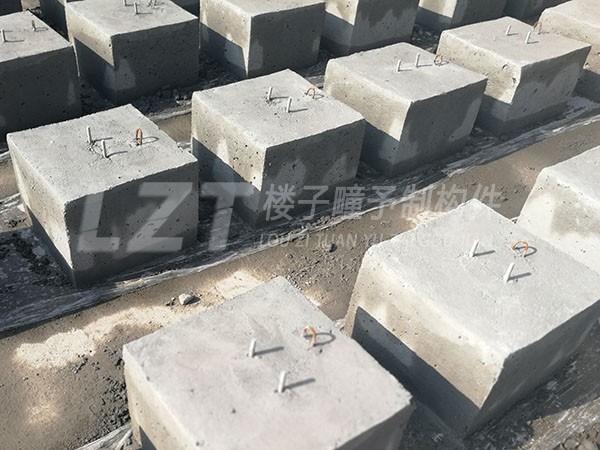 LZT光伏墩-1 青島預制構件廠(chǎng),青島混凝土預制蓋板,青島預制圍擋基礎,青島混凝土預制空心板,青島水泥隔離墩,青島水泥過(guò)梁